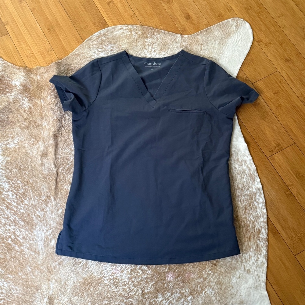 Mándala Scrub Top